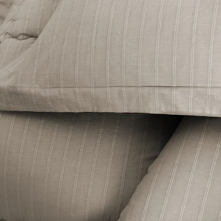 Linea Duvet Image 8