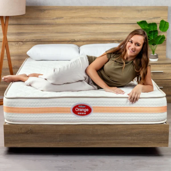 Orange 1776b626 ef3e 44cf 982e 8e45953c102d 600x600