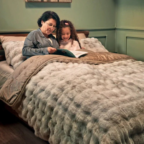 Fur 03 c817fa02 6ceb 4a53 8ce5 64981f2a2107 600x600