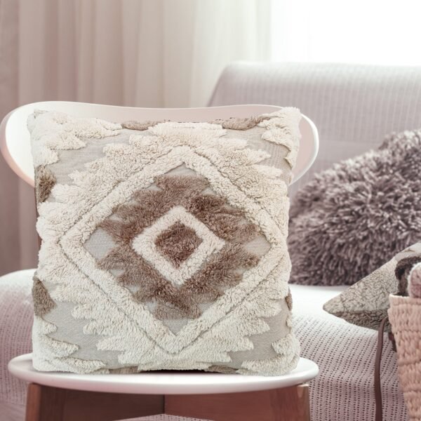 Jaquard Fur Cushion
